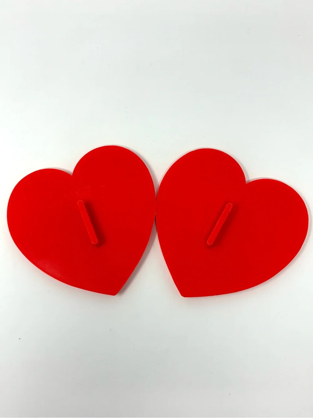 Vintage 70's Snoopy & Charlie Brown Red Heart Valentine Cookie Cutter 4.5”